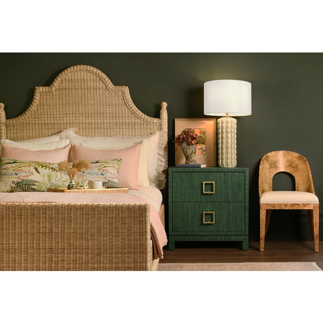 Contemporary Matthew Izzo Home - CeCe Beige Glazed Ceramic Table Lamp With White Linen Sharp, Brass Accent, and Ceramic Finial For Sale - Image 3 of 5