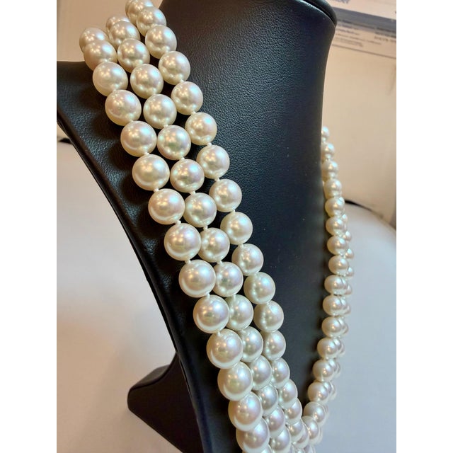8mm Akoya Japanies Pearl Triple Strand Choker Necklace, 18k White Gold & Diamond For Sale In New York - Image 6 of 8