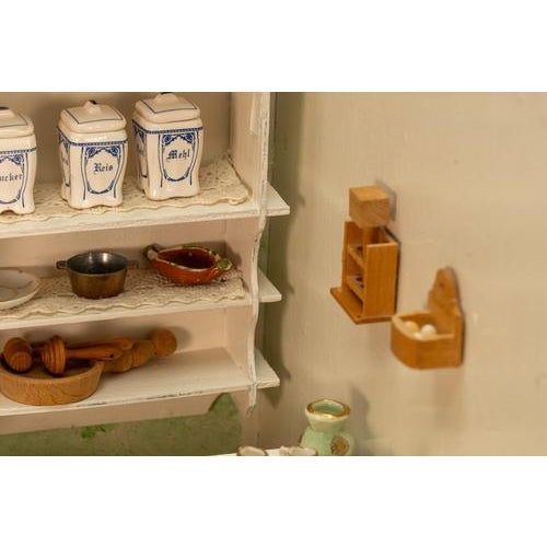 Vintage German Miniature Dollhouse Kitchen Interior with Accessories, 1930s For Sale - Image 14 of 18
