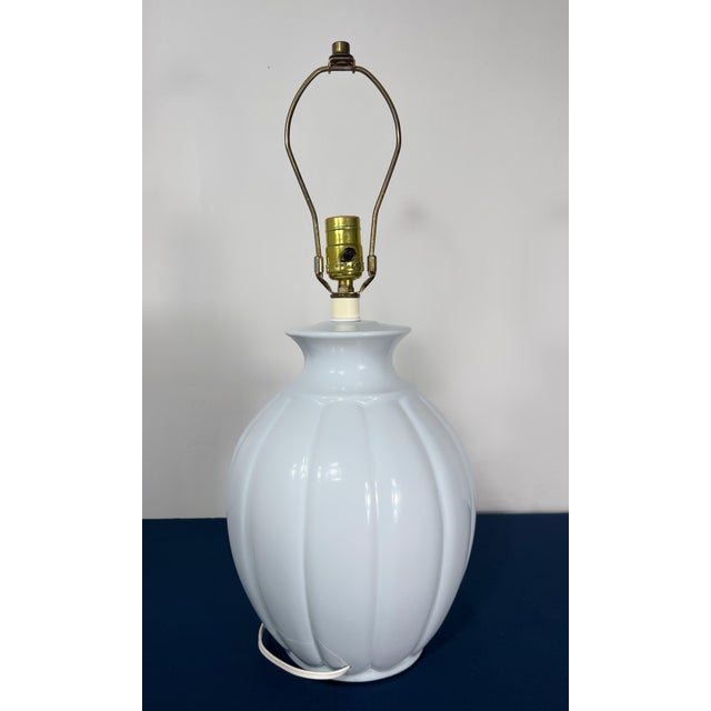 1980s Periwinkle Blue Ceramic Melon Table Lamp Postmodern Fluted Ribbed Statement Lamp For Sale In Houston - Image 6 of 7