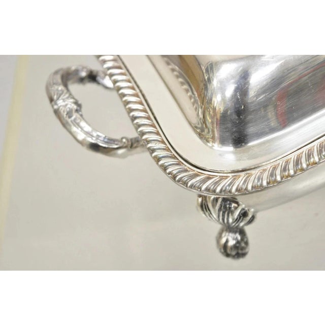 Early 20th Century Antique English Victorian Sheffield Silver Plated Lidded Warmer Serving Platter For Sale - Image 5 of 12