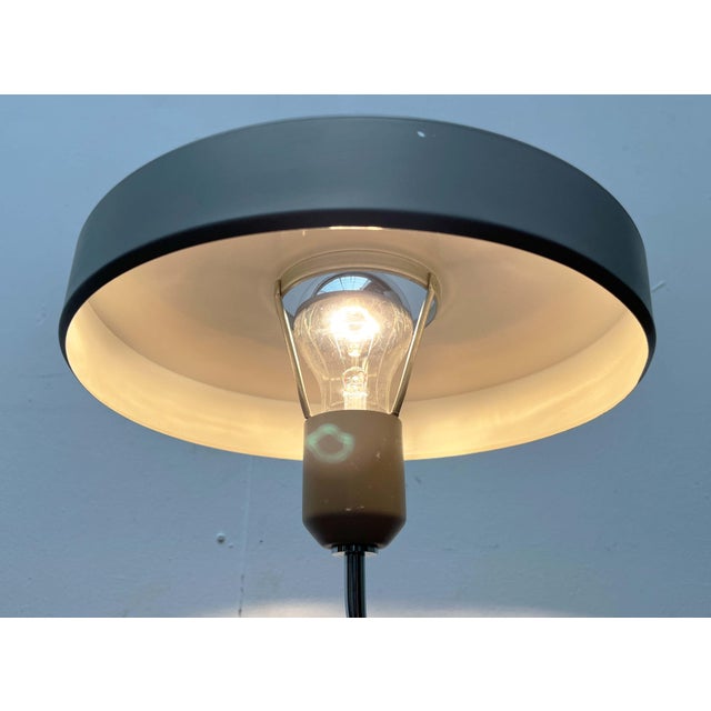 Mid-Century Modern Dutch Model Romeo Minimalist Table Lamp by Louis Kalff for Philips, 1960s For Sale - Image 6 of 18