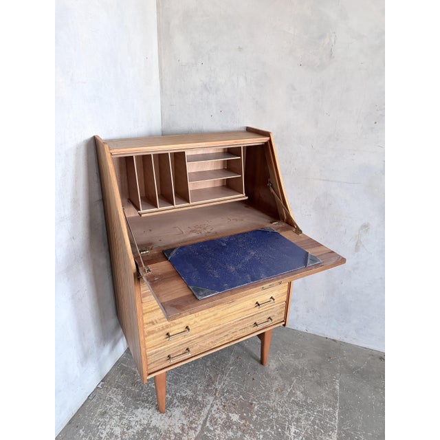 Mid-Century Writing Bureau by Welters of Wycombe, 1970s For Sale - Image 4 of 6