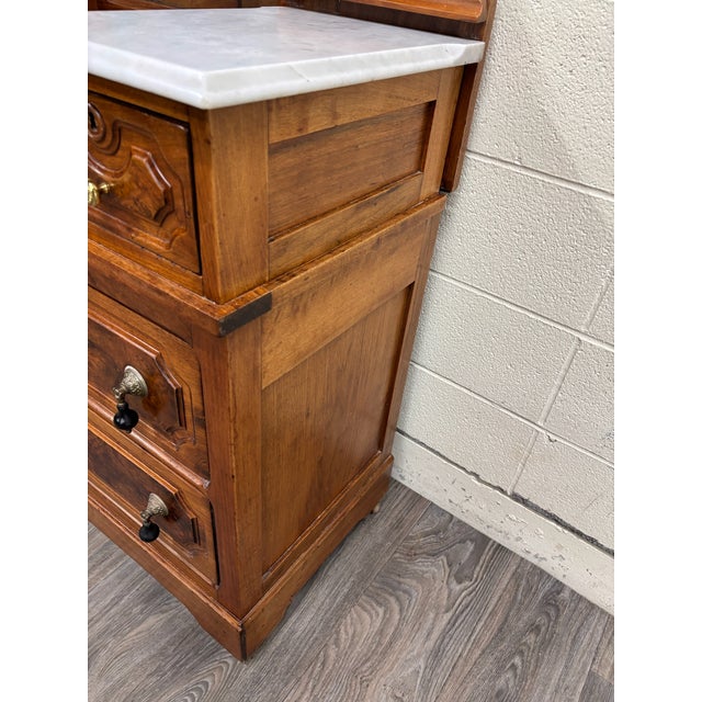 Brown Antique American Renaissance Victorian Eastlake Marble Top Dresser Chest Vanity For Sale - Image 8 of 18