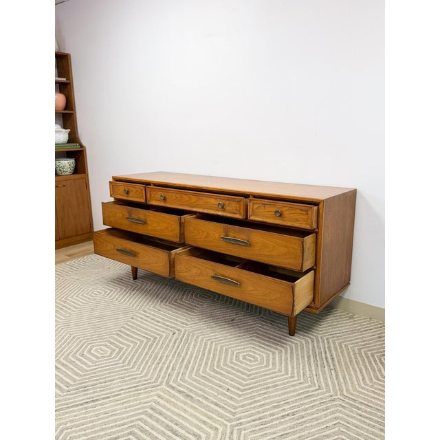 Heritage Heritage MCM Lowboy 7-Drawer Dresser Unique Brass Pulls Vintage Long Dresser For Sale - Image 4 of 14