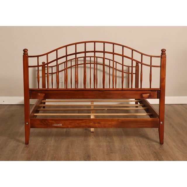 Ethan Allen 'Country Crossings' Queen Bed For Sale - Image 15 of 18