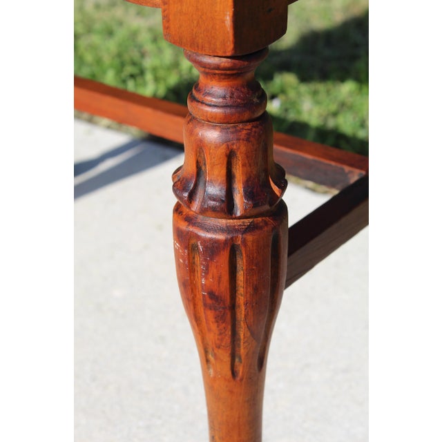 Mid-20th Century Traditional Cherry-Finish Vanity Bench With Pink & Brown Damask Upholstery For Sale - Image 16 of 18