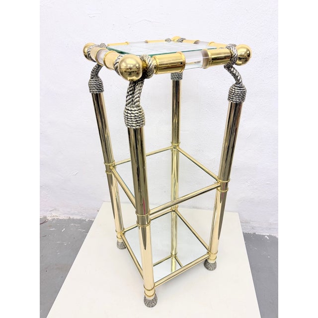 Gold Hollywood Regency 2-Tone Brass and Acrylic Tiered Serving Stand attributed to Curvasa Muebles, 1970s For Sale - Image 8 of 12