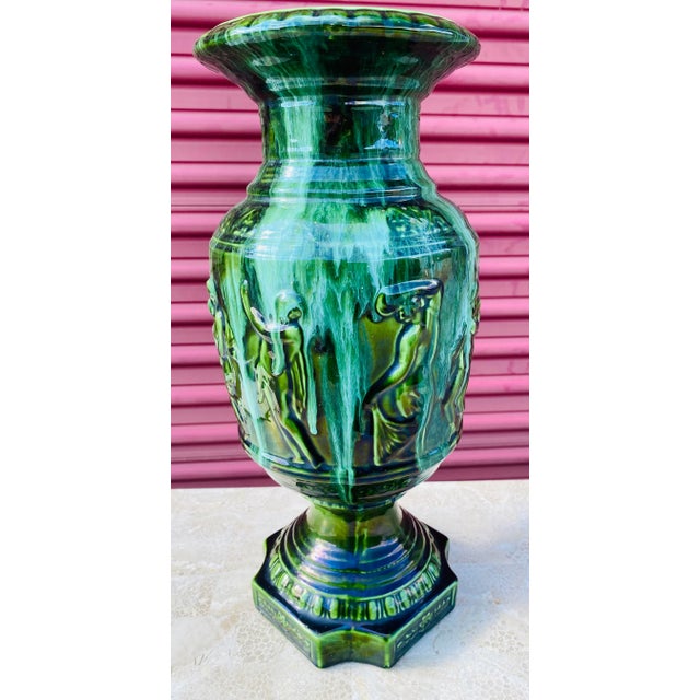 Vintage Large Majolica Classical Figaro Vase. For Sale - Image 10 of 10