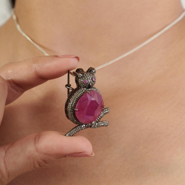 10 Ct Ruby & Diamond Wise Owl Oxidized Silver Unisex Brooch Pendant - Christmas Jewelry For Sale - Image 6 of 14
