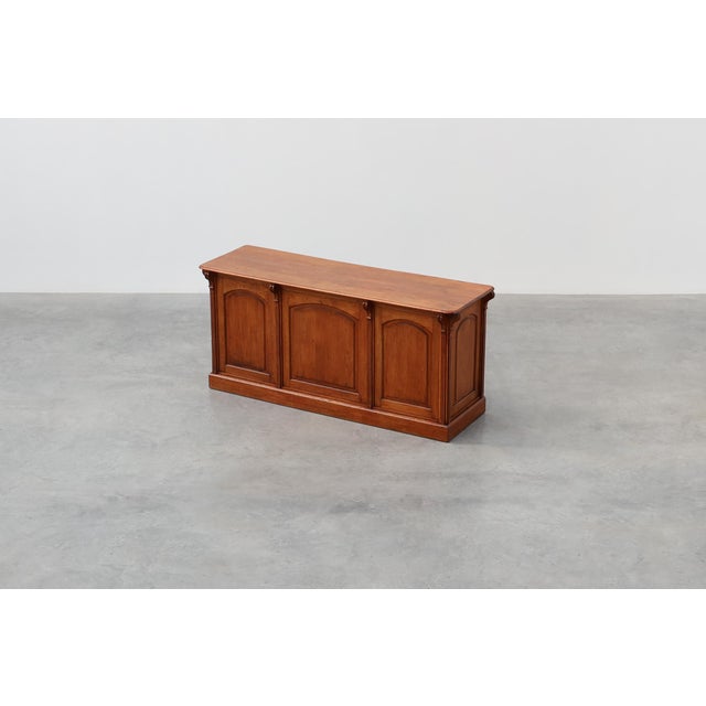 19th Century Large Mid-19th Century French Oak Bar Counter For Sale - Image 5 of 18