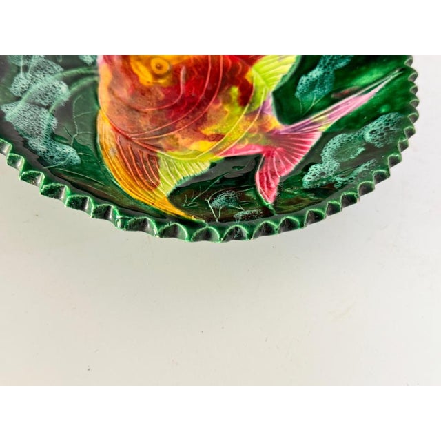 1970s Mid-Century Modern Porcelain Plate with Fish Decor, France, 1970s For Sale - Image 5 of 10