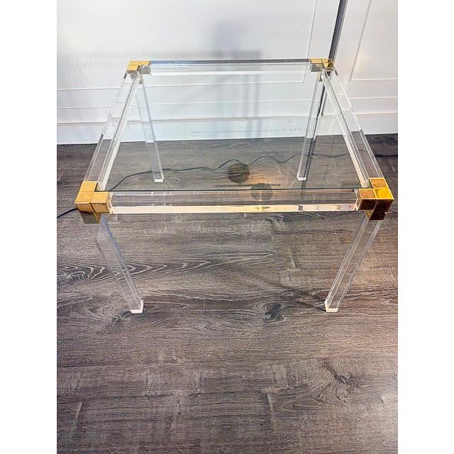 Mid-Century Modern Vintage Acrylic and Brass Coffee Table For Sale - Image 3 of 4