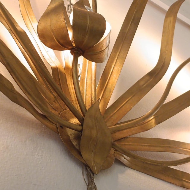 French Floral Wall Light, 1950s For Sale - Image 3 of 4