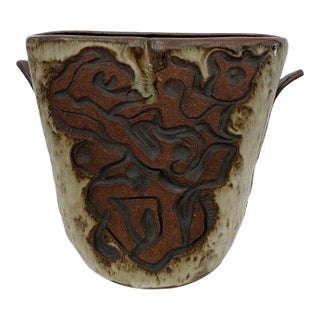 Vintage Mid Century Studio Art Ceramic Tan Brown Vase Glazed. Signed Aino T For Sale