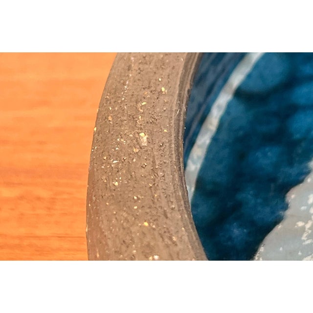 Large Mid-Century Modern Blue Danish Studio Pottery Bowl by Mogens Nielsen for Nysted Keramik, 1960s For Sale - Image 6 of 18