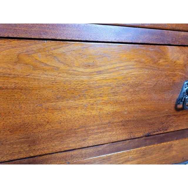 Arts & Crafts Chest of Drawers in Pine with Drop Handle, 1910s For Sale - Image 10 of 18