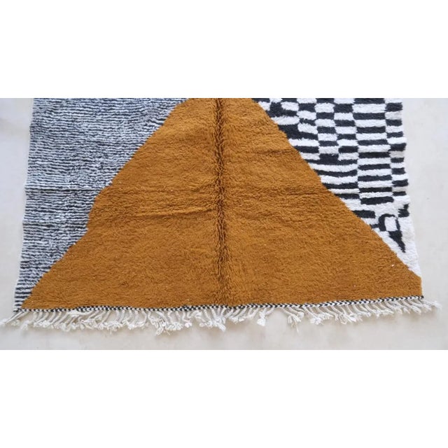 2020s 2020's Moroccan Modern Wool Rug - 8.8 X 6.9 Ft For Sale - Image 5 of 11