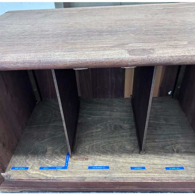 1960s Mid Century Modern Wood Cabinet 2 Door Record Cabinet Converts to Bar For Sale In Los Angeles - Image 6 of 12