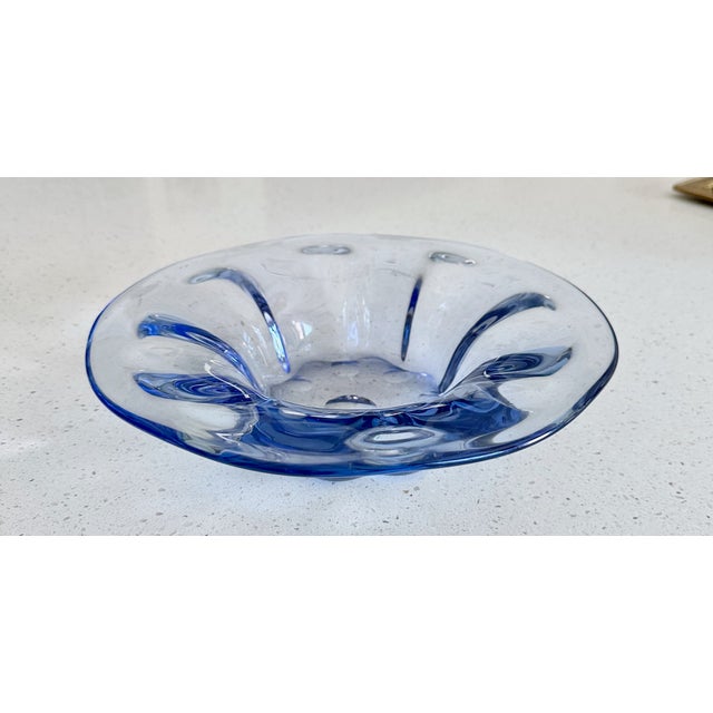 Mid-Century Modern 1950s Biomorphic Murano Blue & Clear Centerpiece Bowl For Sale - Image 3 of 12