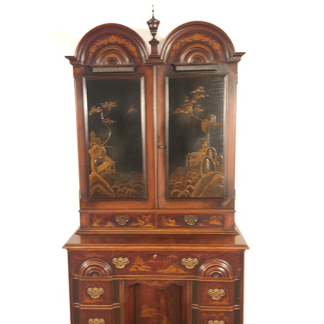 Chinoiserie Antique Colby Furniture Chicago Chinoiserie Goddard Style Bureau W/ Bookcase For Sale - Image 3 of 18