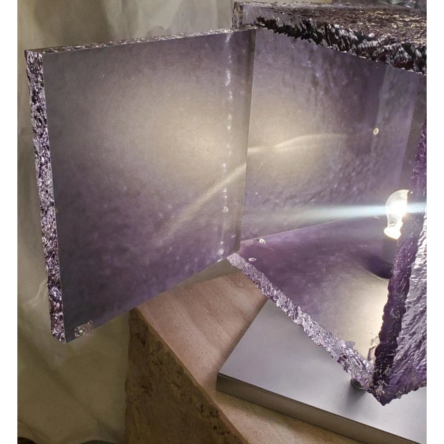 1970s Post Modern Italian Cubed Iced Lucite Table Lamp For Sale In Los Angeles - Image 6 of 8