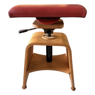 Qor360 Cleo Stool: Dynamic Ergonomics Meets Sculptural Design For Sale