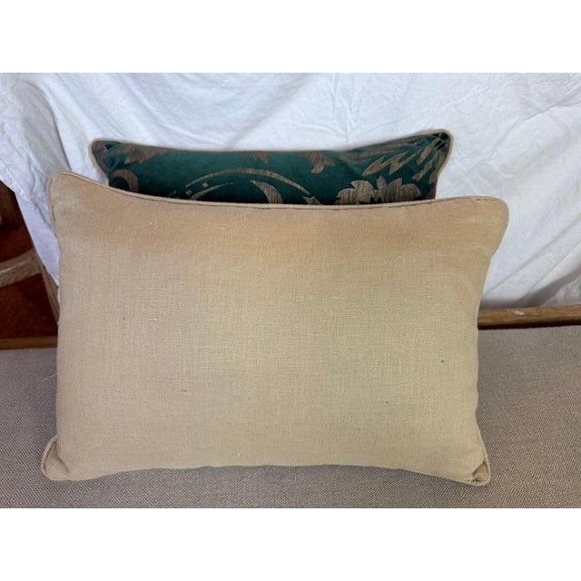 Early 21st Century Pair of Stenciled Green Velvet Pillows by Nomi For Sale - Image 5 of 7