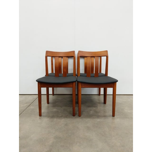 Set of 4 Vintage Vamdrup Stolefabrik Danish Modern Teak Dining Chairs For Sale In New York - Image 6 of 9