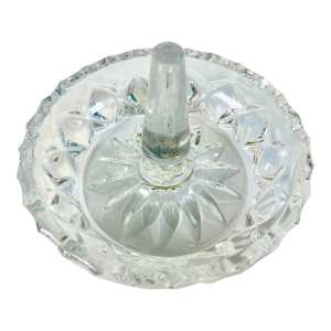 1970s Vintage Hollywood Regency Chippendale Cut Crystal Ring Holder, Starbust Design.