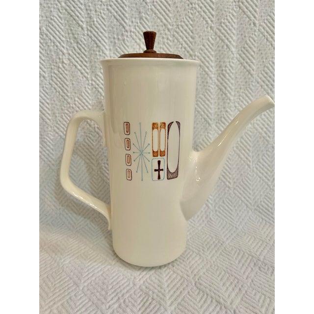 Taylor, Smith and Taylor created this ironstone in the 1950’s and 1960’s and called it “Taylorstone”. This pattern from...