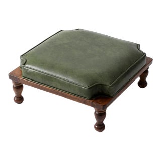 Mid-Century Colonial Revival Footstool With Green Cushion For Sale