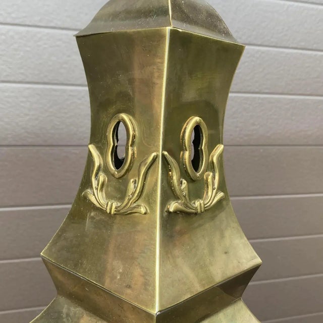 Vintage Paul Hanson Chinoiserie Brass Table Lamp With Shade For Sale - Image 10 of 13