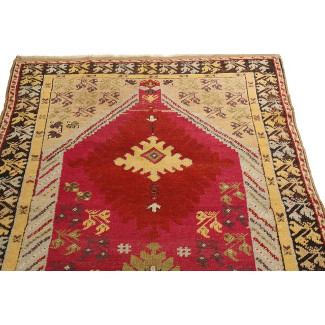 Antique Kirsehir Traditional Red and Beige Wool Rug For Sale - Image 4 of 6