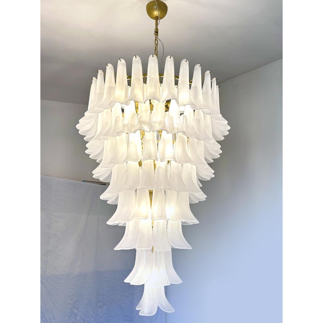 Glass Contemporary Frosted “Selle” Murano Glass Chandelier in Mazzega Style by Simoeng For Sale - Image 7 of 8