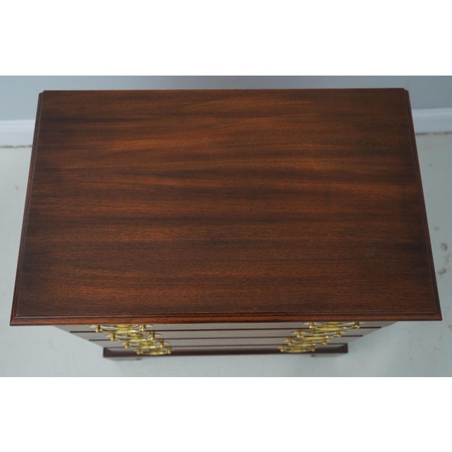 Henkel Harris 4-Drawer Walnut Bachelor Chest For Sale In Philadelphia - Image 6 of 16
