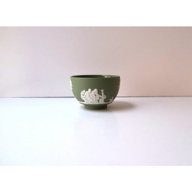An English green and white Jasperware matte stoneware small footed bowl by Wedgwood, in the Neoclassical style, circa...