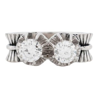 Late Art Deco Toi Et Moi Ribbon Diamonds Ring - 1945, Size 5.75 For Sale