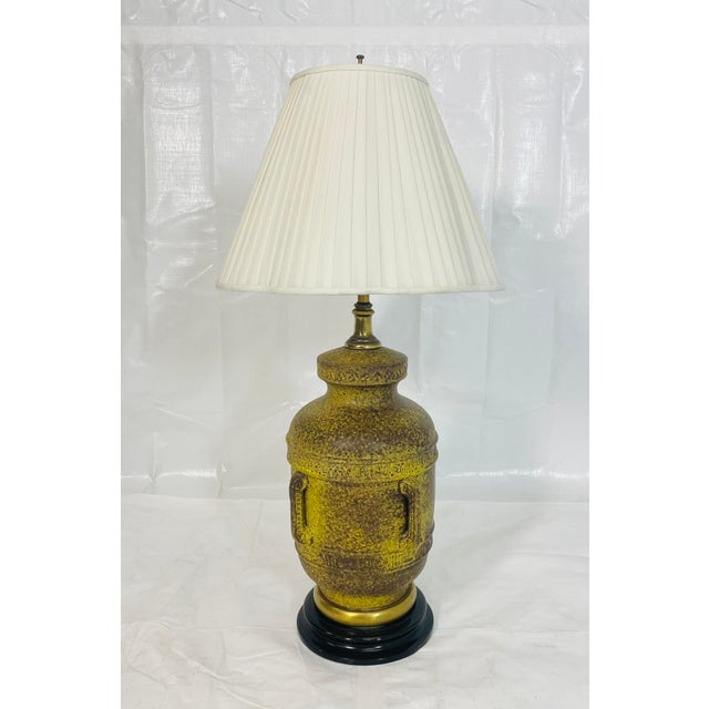 Pair of Frederick Cooper Yellow-Green Glazed Ceramic Table Lamps, Vintage Mid-Ce For Sale In Los Angeles - Image 6 of 9