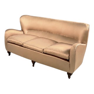 Mid-Century Modern Italian Three-Seater Pink Beige Silk Sofa with Original Upholstery, 1940s For Sale