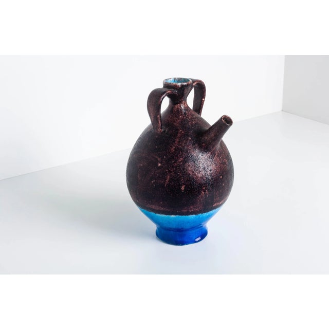 Chestnut 1955 Guido Gambone Two-Handled Spouted Jug For Sale - Image 8 of 8