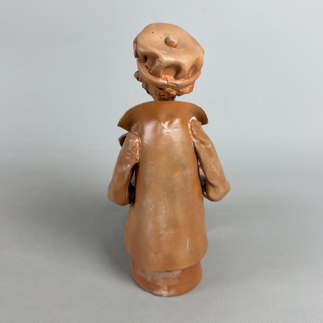 Artisanal Italian Terracotta Sculpture of Man with Pipe, Apulia, 20th Century For Sale - Image 3 of 11