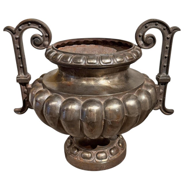 Early 20th Century French Cast Iron Urn For Sale - Image 5 of 11