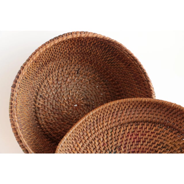 Early 20th Century Antique Fruit-Painted Basket With Lid For Sale - Image 5 of 10