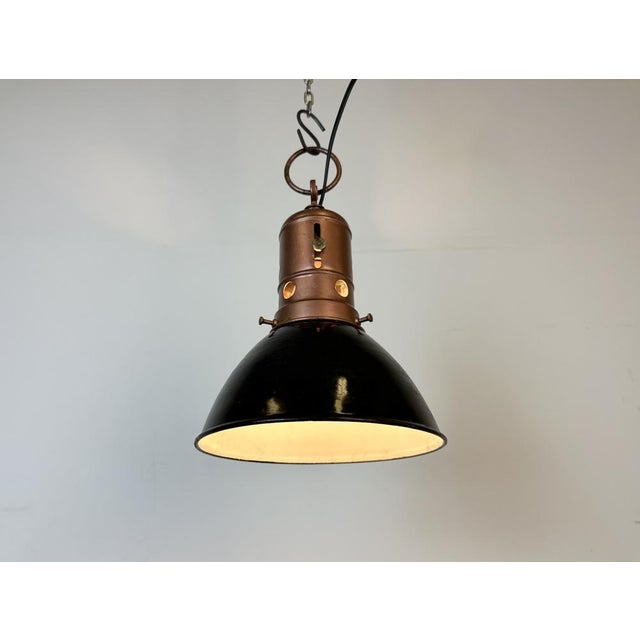 Industrial Italian Black Enamel Factory Lamp with Iron Top, 1950s For Sale - Image 18 of 18