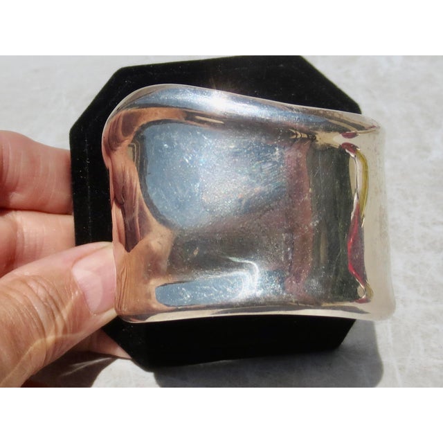 Mid 20th Century Sterling Silver Modernist Cuff For Sale - Image 5 of 6
