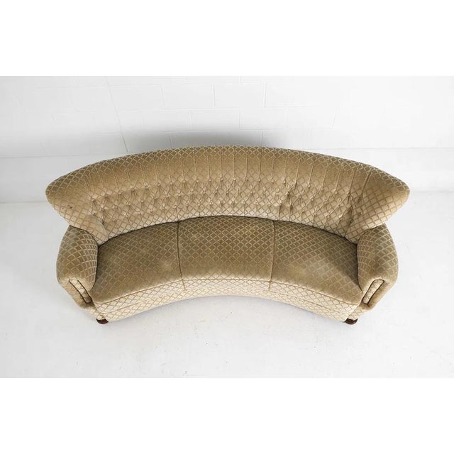 1950s 1950s Art Deco Danish Curved Banana Sofa W Textured Mohair Type Upholstery For Sale - Image 5 of 18