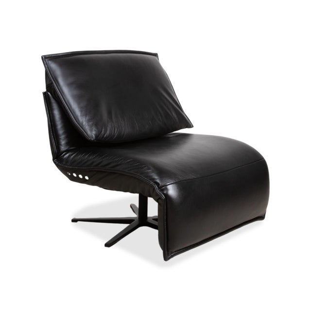 Modern Free Motion Edit 2 Leather Armchair in Black with Electric Reclining Function from Koinor For Sale - Image 3 of 16