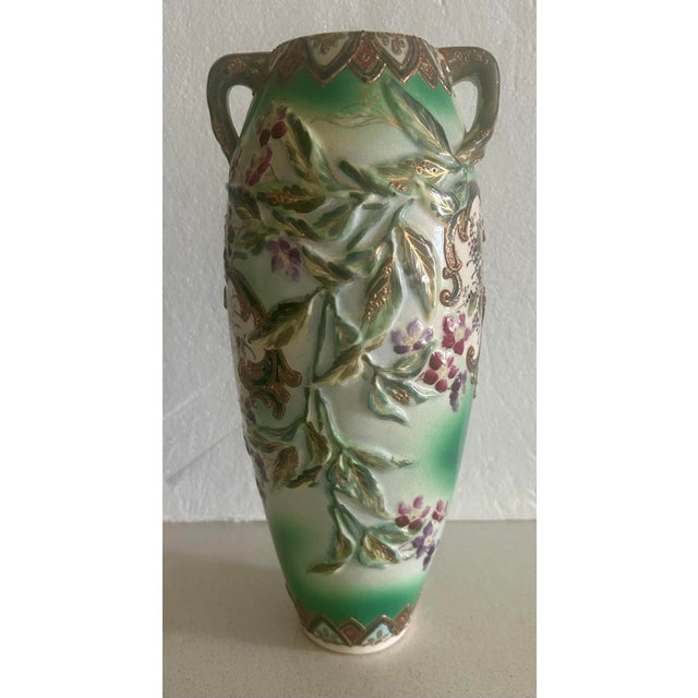 1920s Japanese Porcelain Vase For Sale - Image 4 of 8