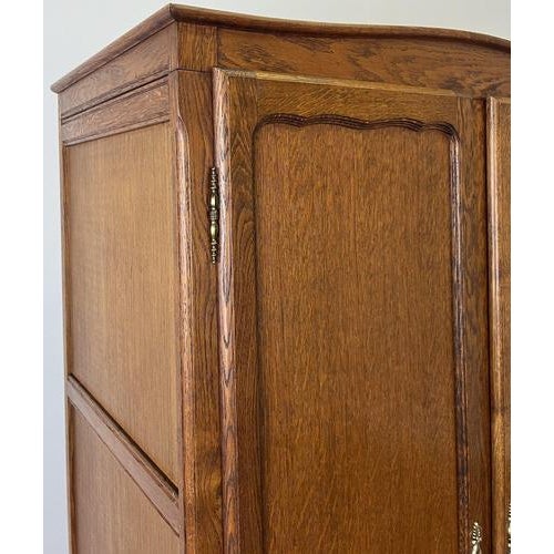 Vintage French Louis XVI Style Carved Oak 2-Door Armoire For Sale - Image 4 of 12